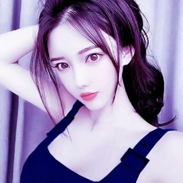 最新!2025 情侣头像潮流趋势分析,让你紧跟时尚步伐不落后